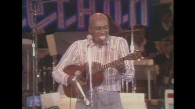 Scatman Crothers - "Exactly Like You" & "Ain't She Sweet" (1975) - MDA Telethon смотреть онлайн