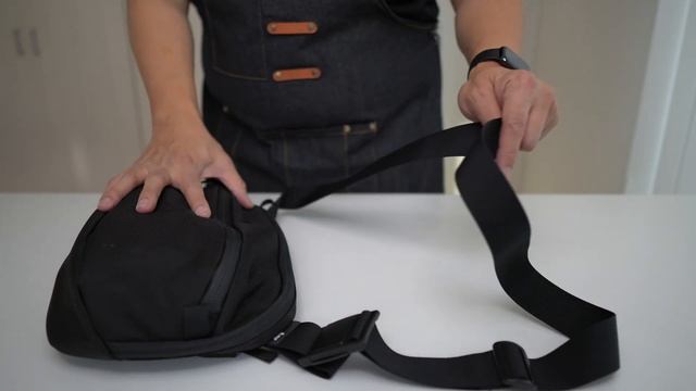 Aer Day Sling 3 Max - Tablet-friendly 6L Bag With Great Combo Of Organization, Capacity And Size