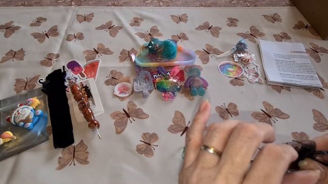 Happy Mail #17 - Custom DP Pens by TJ; ShinyShazza; Randa's Crafty Corner and Ses Plus Beaus A Tour смотреть онлайн