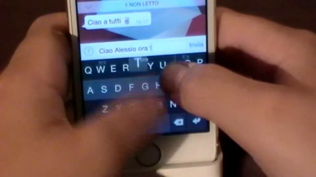 Recensione iOS 8 versione finale su iPhone 5S смотреть онлайн