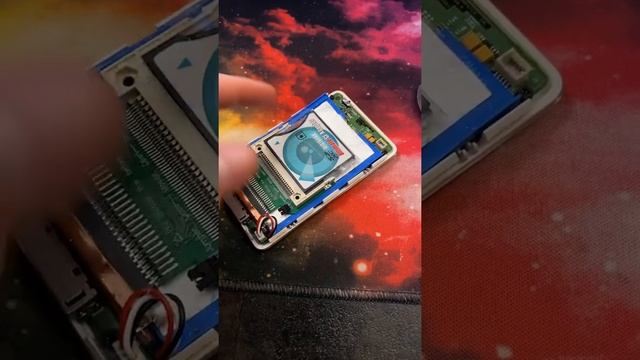 The iPod classic 3G rides again! Plus a look at the interior/flash mod смотреть онлайн