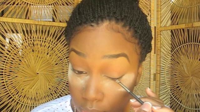 Simple Brightened Eyes Tutorial смотреть онлайн