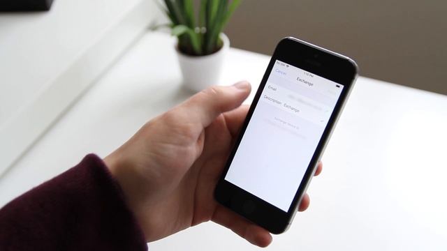 How to access Office 365 Email on the iOS Mail App смотреть онлайн