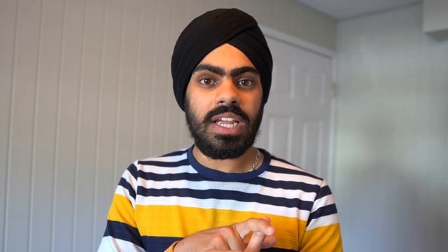 Purchased My First iPhone in Canada at 50% Off | International Student in Canada смотреть онлайн