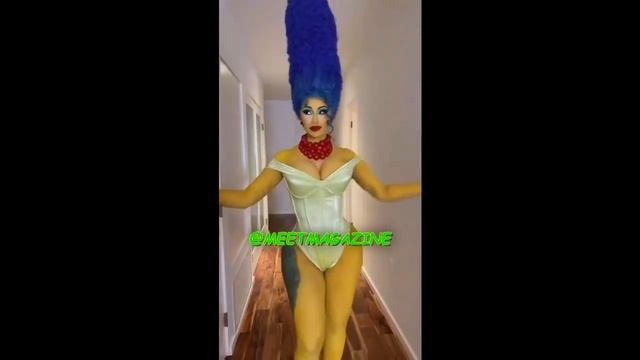 Cardi B Marge Simpson Halloween costume BREAKS THE INTERNET! 2022! #cardib #margesimpon #halloween смотреть онлайн