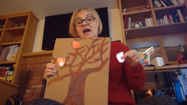 Way up high in the apple tree - a subtraction/counting down song смотреть онлайн