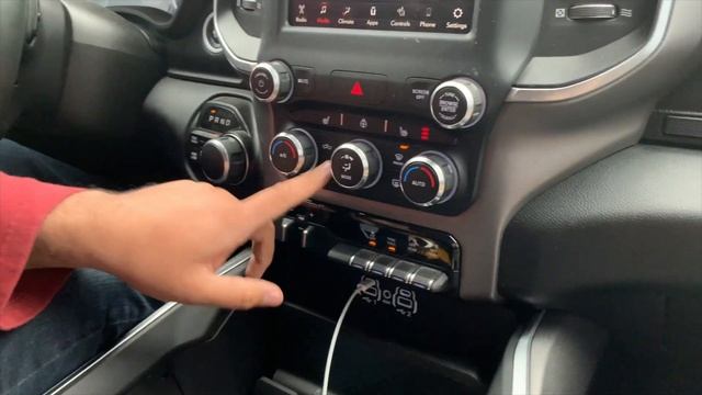 2019 Ram 2500 BURNOUT (6.4 HEMI) смотреть онлайн