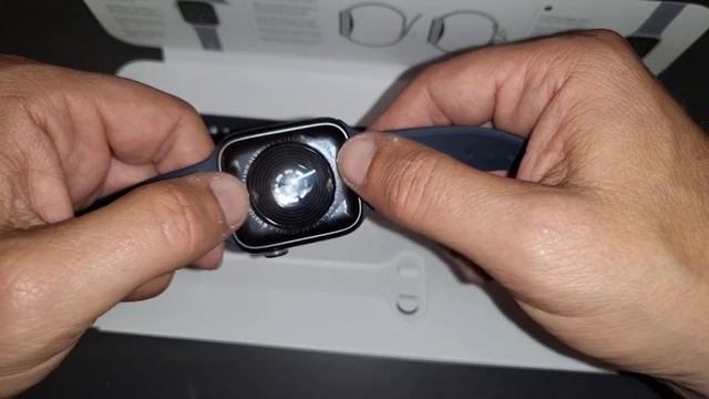 Apple Watch SE unboxing смотреть онлайн