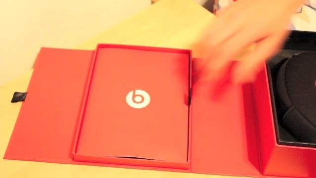 Beats by dre solo HD RED смотреть онлайн