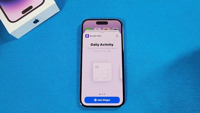 How to add screen time widget on iPhone 14 Pro home screen смотреть онлайн