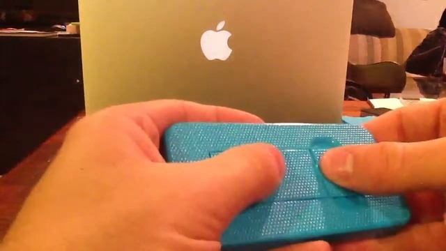Best iPhone 4S Kickstand Case Review - The Kicker - caseitup.com смотреть онлайн