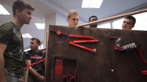 Машины Голдберга: Хакатон Высшей инженерной школы EG