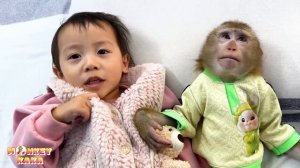 Monkey Kaka and Diem kiss Quynh goodbye as they prepare go to school