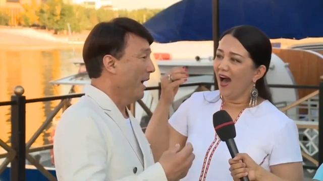 🔔 Родители Димаша Кудайберна Светлана и Канат Айтбаевы порадовали слушателей вокальным экспромтом смотреть онлайн