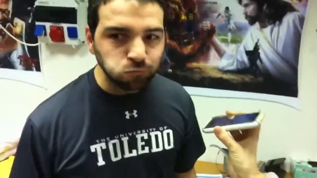 Can you Eat snickers in 30 seconds? смотреть онлайн