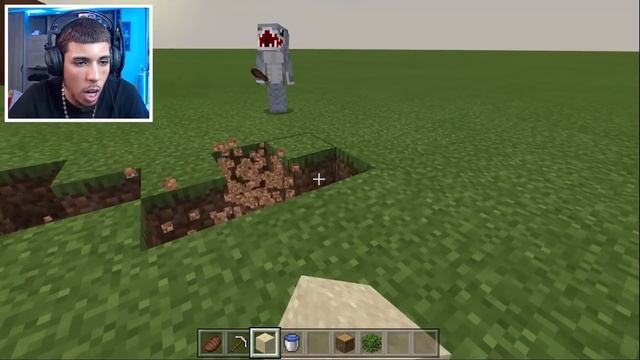 NE JOUEZ PAS DANS LE MAUVAIS IPHONE 11 PRO MAX MINECRAFT !! ZIG ET SHARKO et MARINA смотреть онлайн