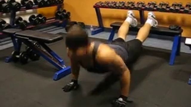 Milos Hildebrand (OLB) workout... смотреть онлайн