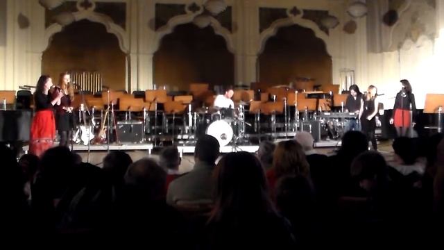 Surprize la Inedit - What's up, Have you ever seen the rain смотреть онлайн