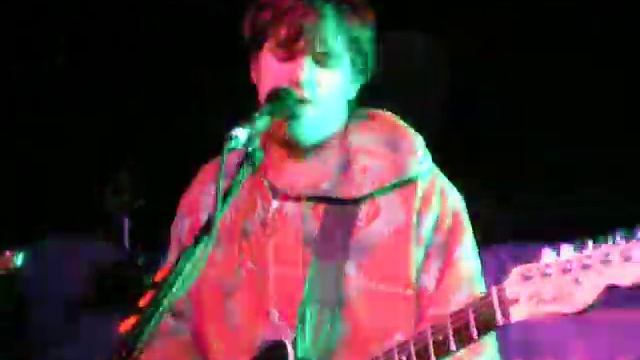 Jack Penate - Torn On The Platform смотреть онлайн