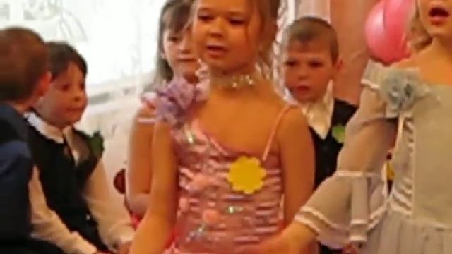 Терновая Елизавета - Выпускной в детском саду смотреть онлайн
