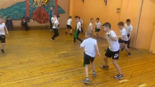Футбольная карусель. 1-4 смотреть онлайн