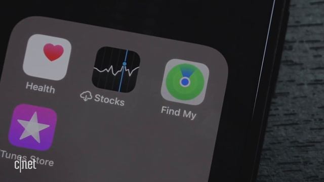 Apple AirTags turn your iPhone into homing beacon for lost things смотреть онлайн