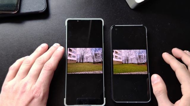 Zenfone 9 really the best!? Camera Comparison w/Xperia 1 IV (MKBHDs Blind Test Feedback) смотреть онлайн