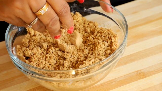 Apple Crumble - Healthy Apple Crumble Recipe - No Maida, No Sugar, No Eggs смотреть онлайн