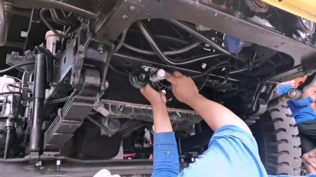 Air horn installation смотреть онлайн