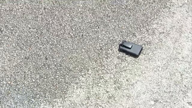 iPhone 4 Ballistic HC Holster Durability Testing смотреть онлайн