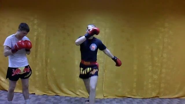 Как Пробить Колено в прыжке смотреть онлайн