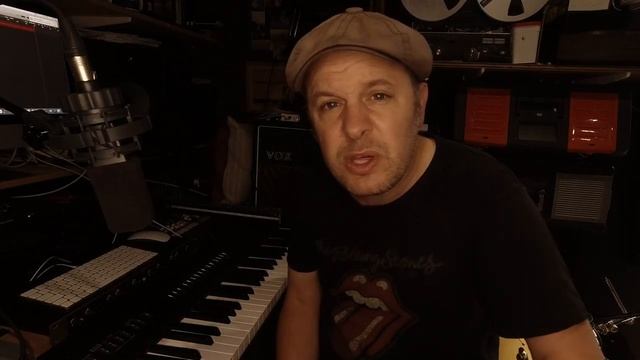 Studio Organising & Adding Equipment смотреть онлайн