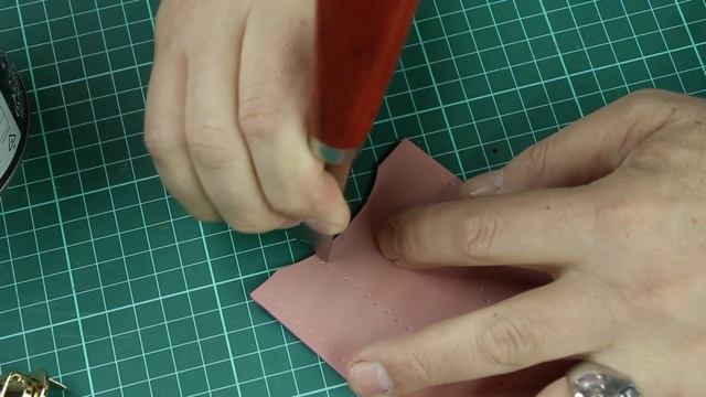 Как сделать чехол-кобуру для iPhone 15 pro DIY смотреть онлайн