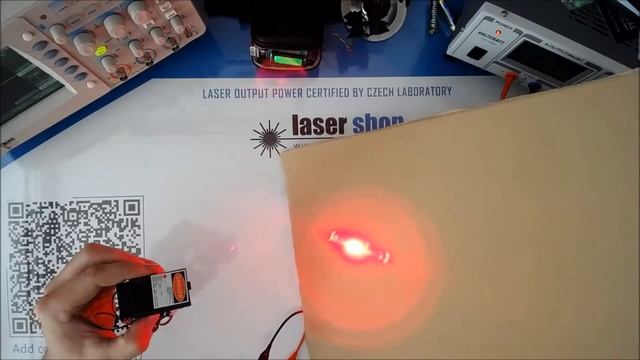 A laser module with TTL red 250mW 635nm смотреть онлайн
