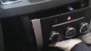 УАЗ ПАТРИОТ !!!СНИМАЕМ ПЕРЕДНЮЮ КОНСОЛЬ ПАНЕЛИ ✌