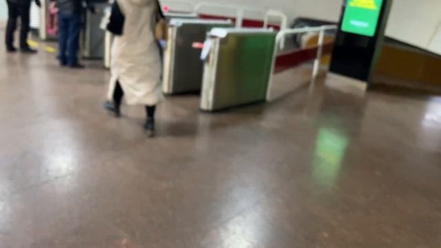 Deep Metro Station in Yerevan (Zoravar Andranik metro Station) смотреть онлайн