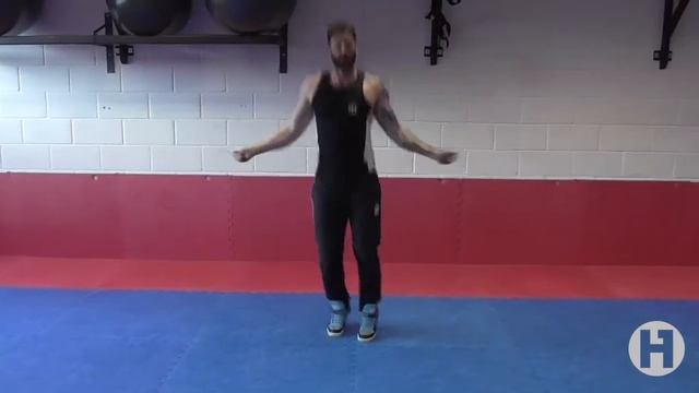 How to HopScotch Skip with a jump rope смотреть онлайн