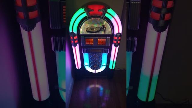 Crosley Jukebox playing cdr смотреть онлайн