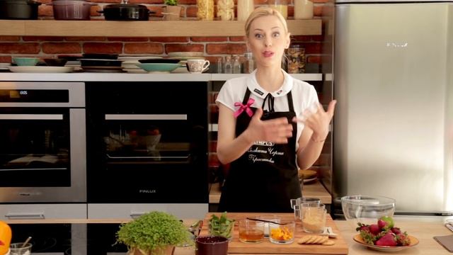 Кулинарен сериал: Малката черна престилка, S01E05 смотреть онлайн