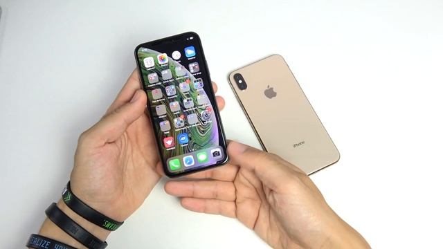 Should you upgrade your iPhone or wait? смотреть онлайн