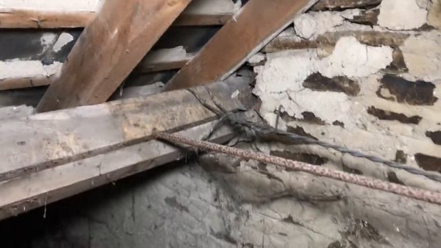 Part 5 of 5 Inside my 1879 Victorian Welsh Attic 🏠 using SmallRig iPhone Cage + Rode + Sony PCM-A10 смотреть онлайн