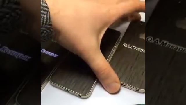 Моддинг iPhone 5s - отделка деревом и подсветка логотипа смотреть онлайн