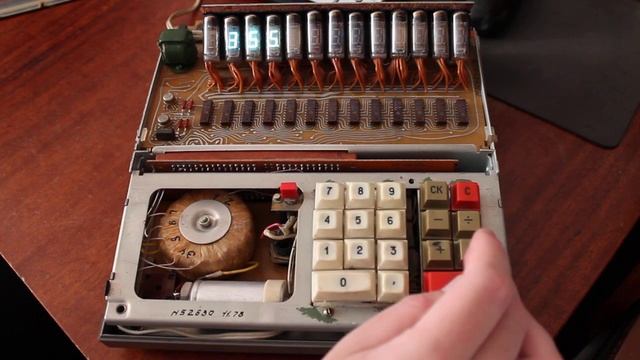 Искра 1103 без корпуса смотреть онлайн