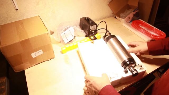 Шпиндель 2.2 кВт для ЧПУ с Алиэкспресс. Распаковка, подготовка, краткий обзор. смотреть онлайн