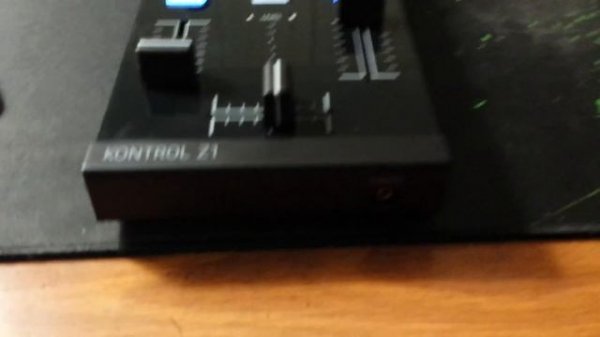 Native Instruments Traktor Kontrol Z1 Review