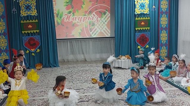 тостаған биі #қазақшаби #cocokids #балапандар #eskinder #утренник #балабақша #наурыз смотреть онлайн