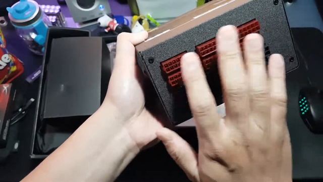 Unboxing Enermax Platimax 1700W EPM1700EGT #InstantUnboxing смотреть онлайн