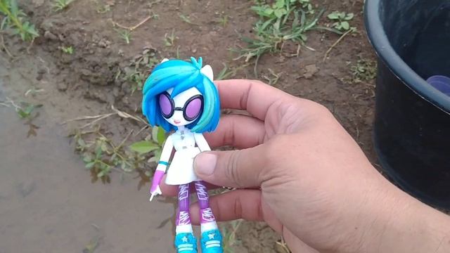 Mencari Mainan Kuda Poni Lagih Berenang | kuda poni Apple Jack, Pinkie Pie, Rarity, Spike, Sparkle, смотреть онлайн