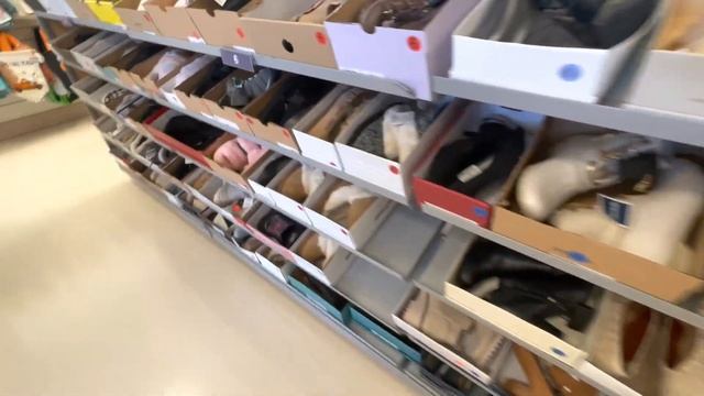 SHOP WITH ME VLOG | QUICK WALKTHROUGH | FAMILY TIME смотреть онлайн