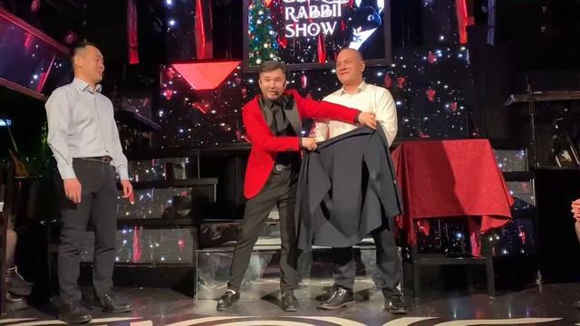 Вадим Свечинский фокус с сигаретой